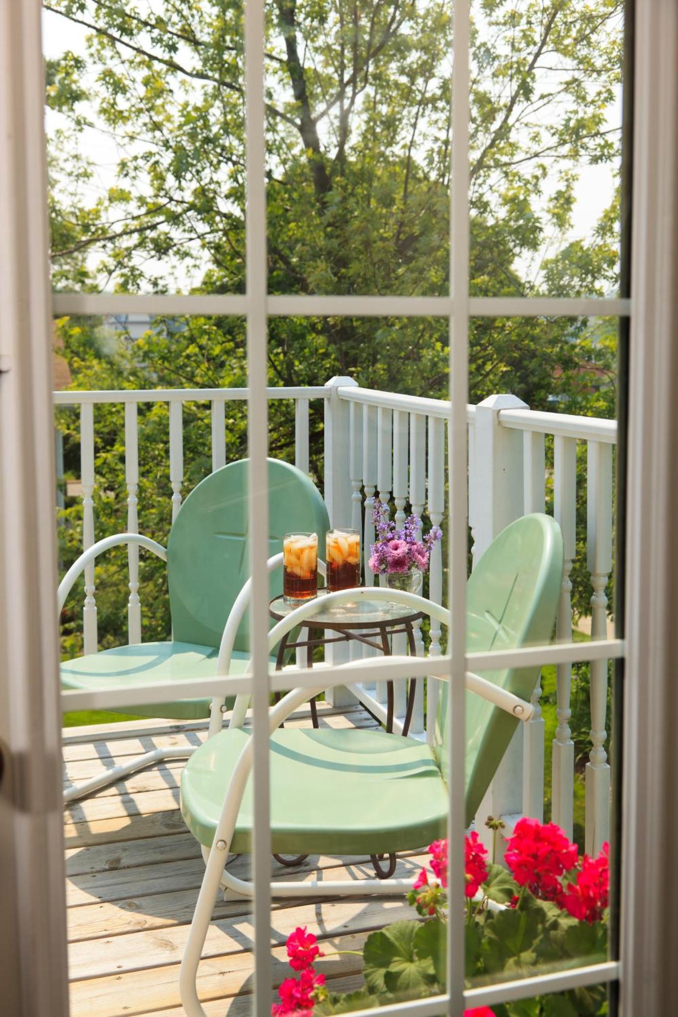 Inn At The Park Bed And Breakfast South Haven Room photo